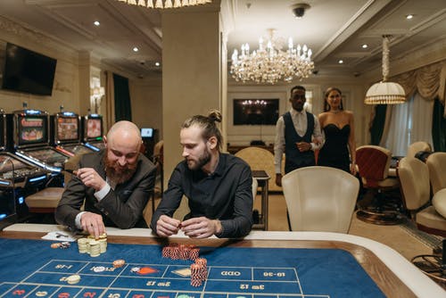 Illegal bahis sitesi reklami yapmak