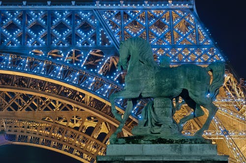 Yatirimsiz ve cevrimsiz bonus veren siteler